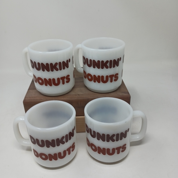 Vintage dunkin donuts coffee mugs set of 4 - Picture 1 of 10